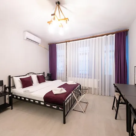 Galata Lueleci イスタンブール