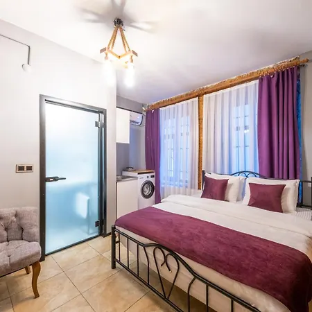 Galata Lueleci イスタンブール