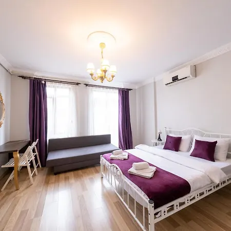 Hotell Galata Lueleci *